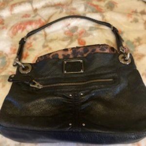 B Makowsky black leather Purse